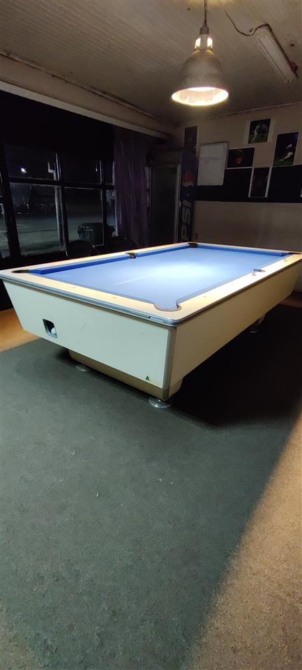 Bilardo-8-