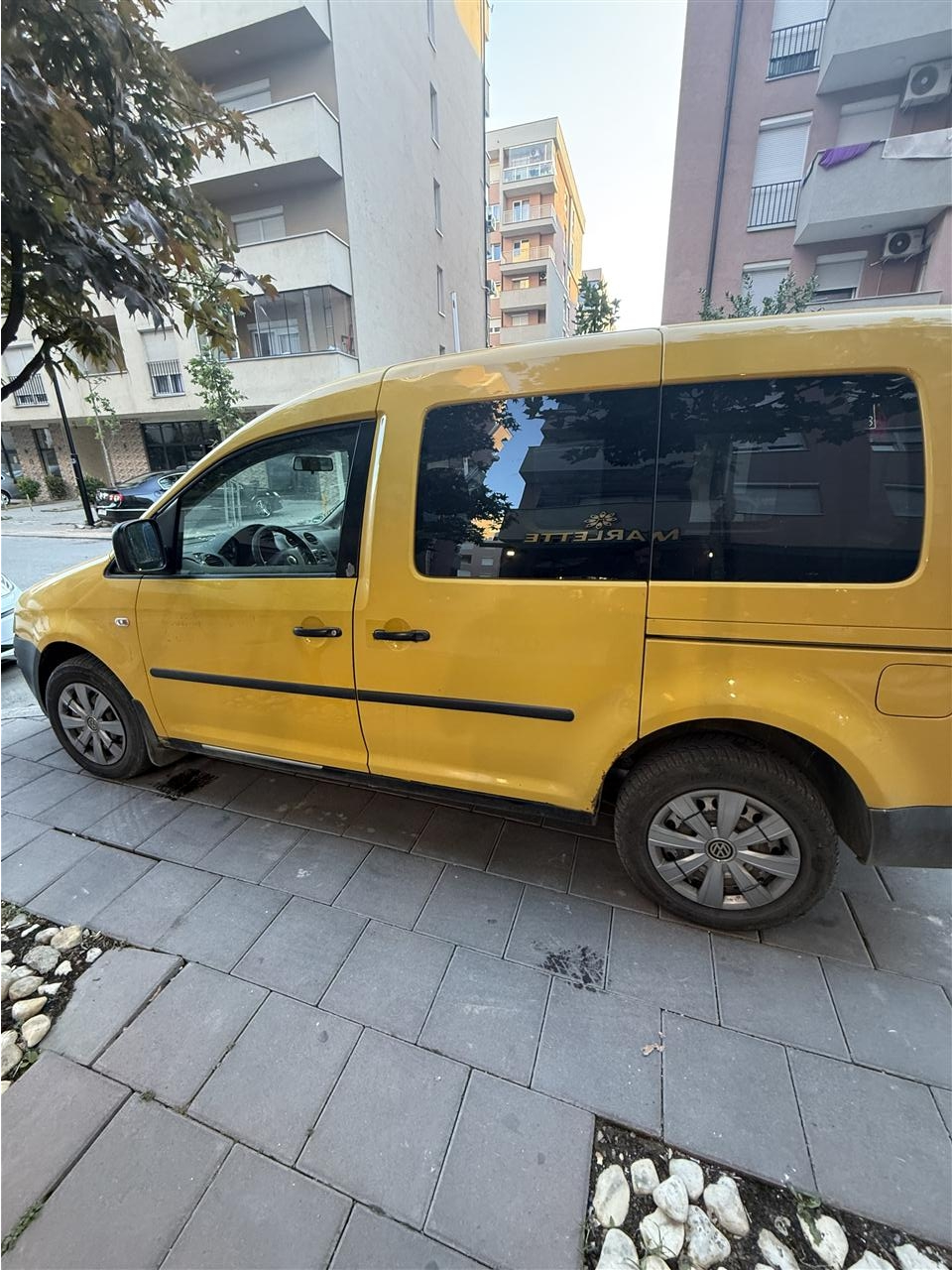 Shitet-VW-Volkswagen--Caddy-2-0
