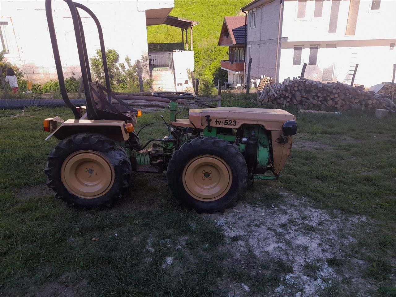 Traktor
