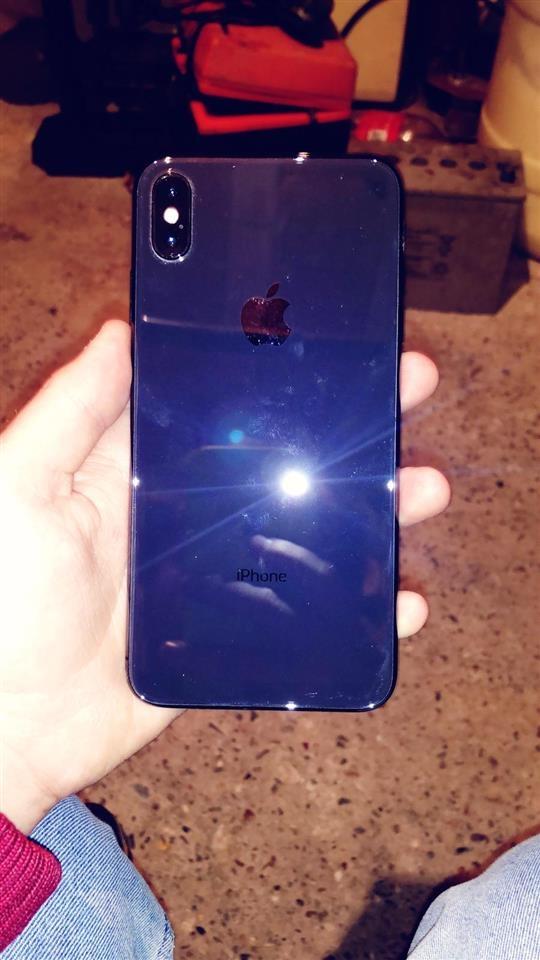 iPhone-XS-Max