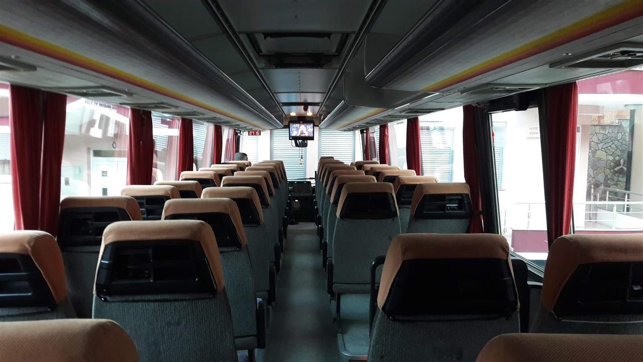Setra-215-hr