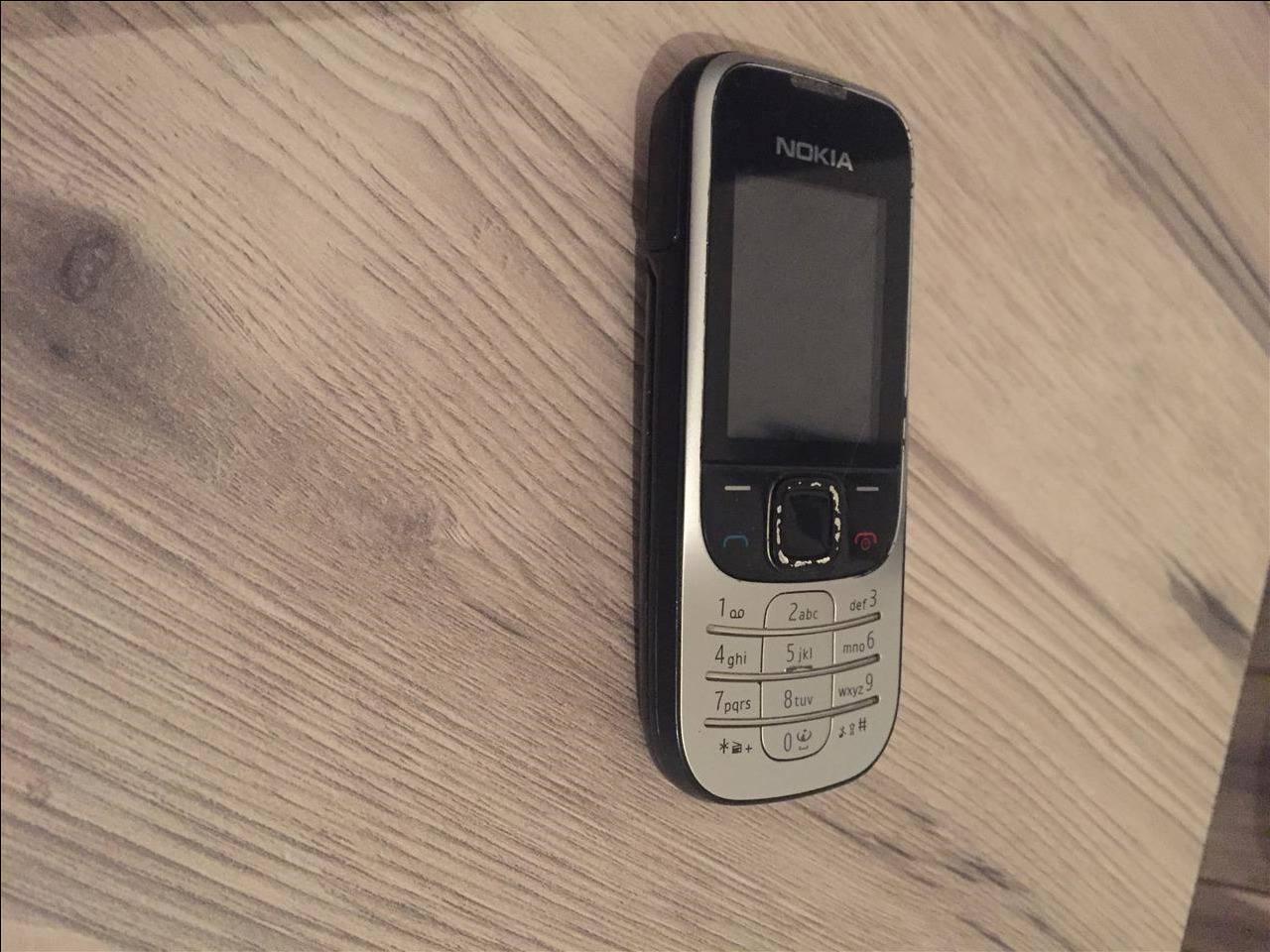 Telefon