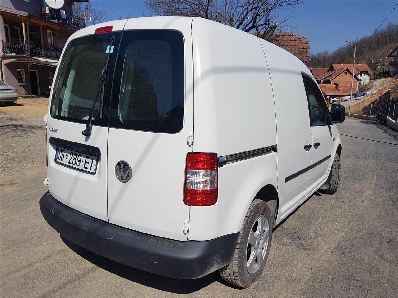 VW-Caddy-