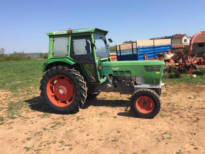Traktor