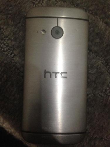 HTC M8 mini