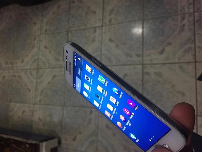 Samsung s4 mini