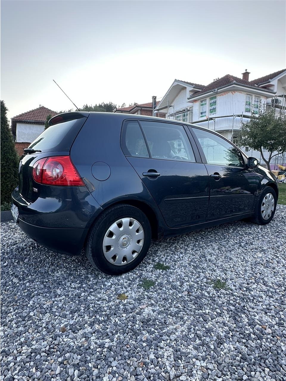 Golf-5-1-9-tdi-2007-euro-4