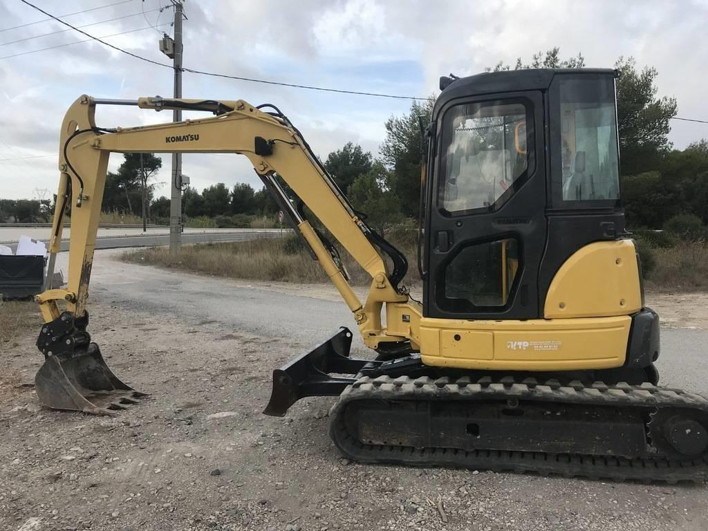 mini-ekskavator-komatsu