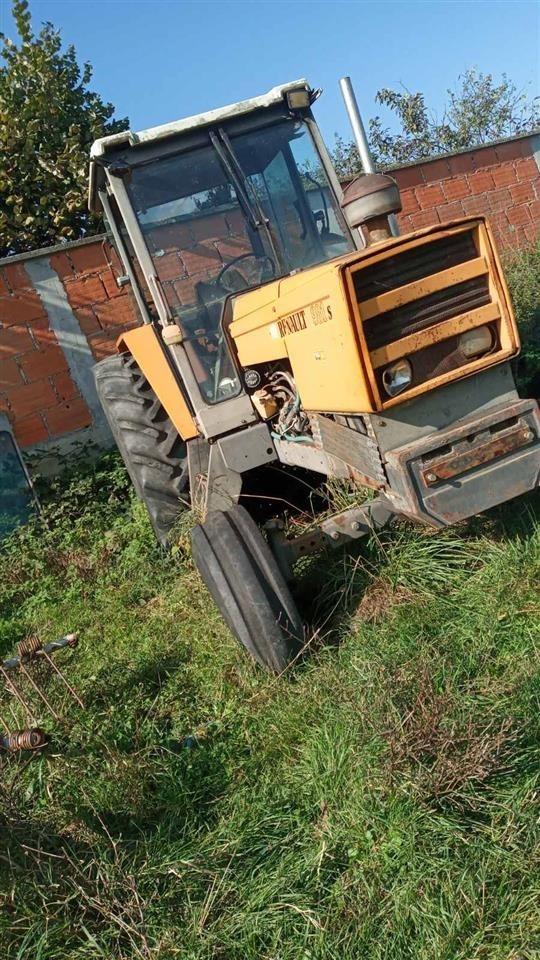 Renault-