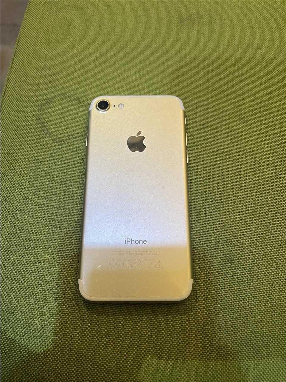 Iphone-7-gold