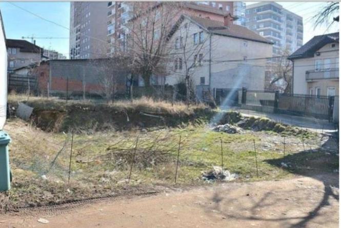 shitet parcela ne Velani