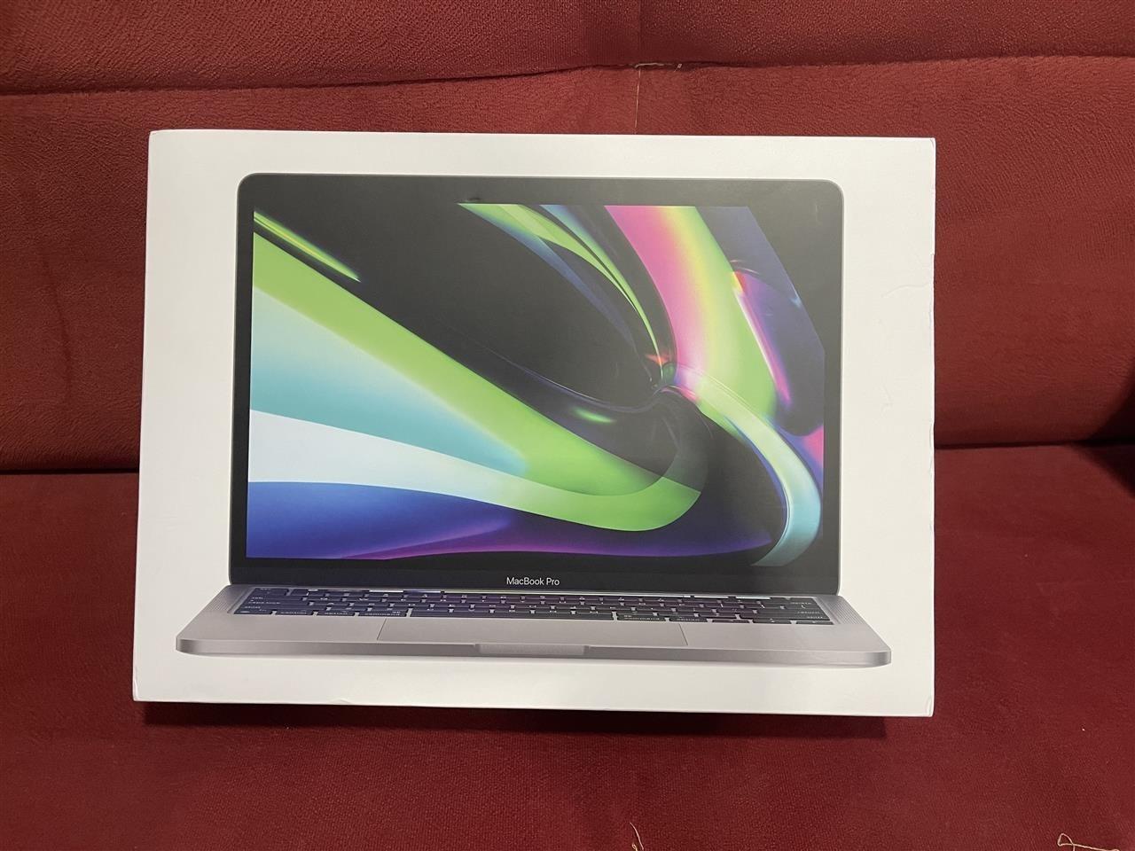 MacBook-PRO-13-