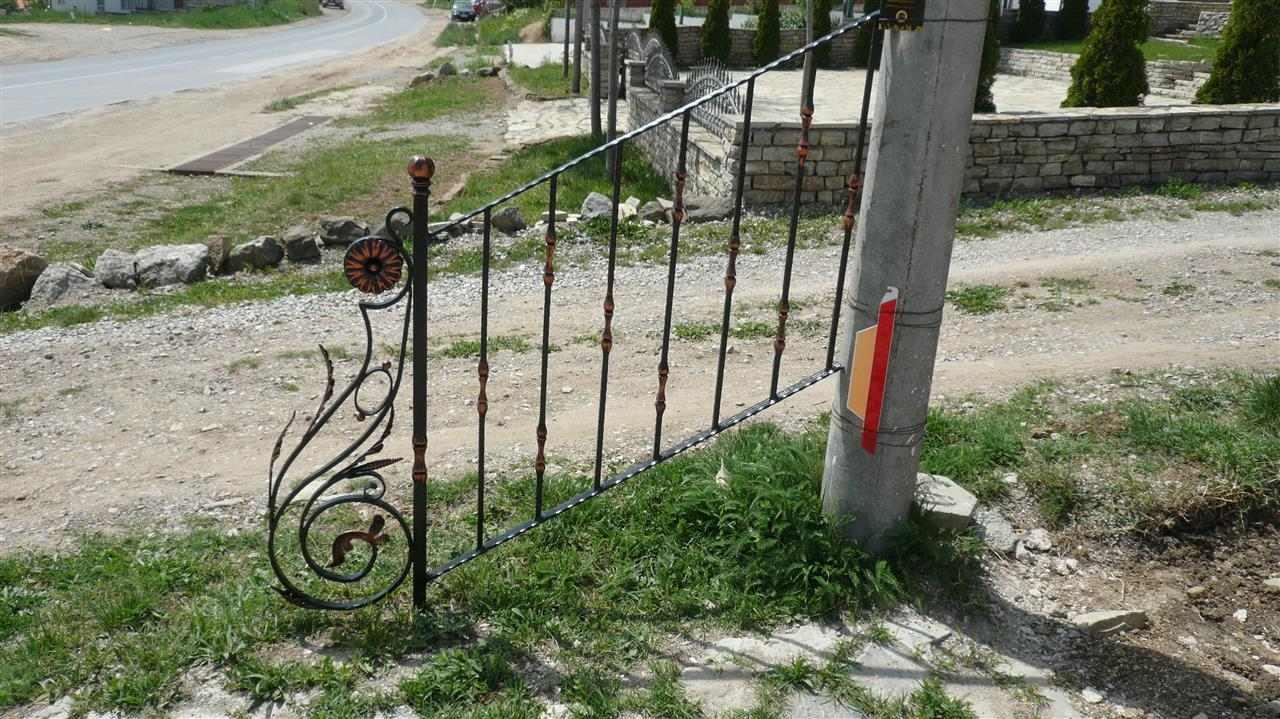 gilindera-dhe-dyr-nga-metali