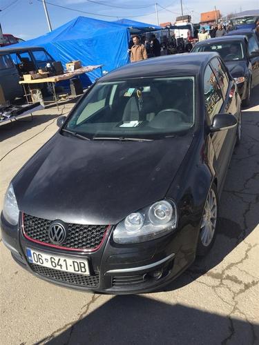 VW Golf  5