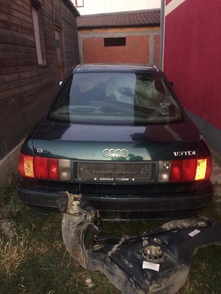 Audi-b4