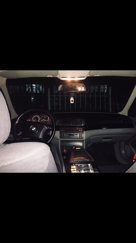 BMW-320
