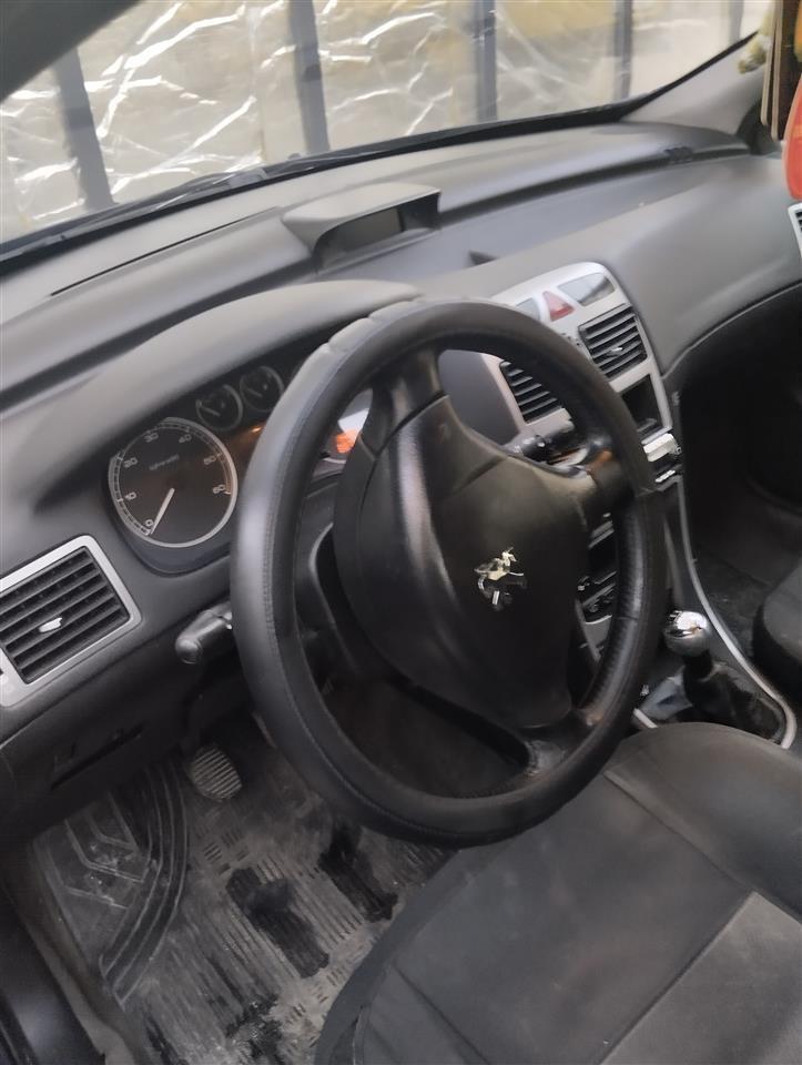 Peugeot-307-HDI