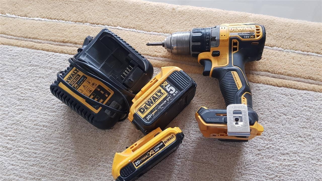 Dewalt