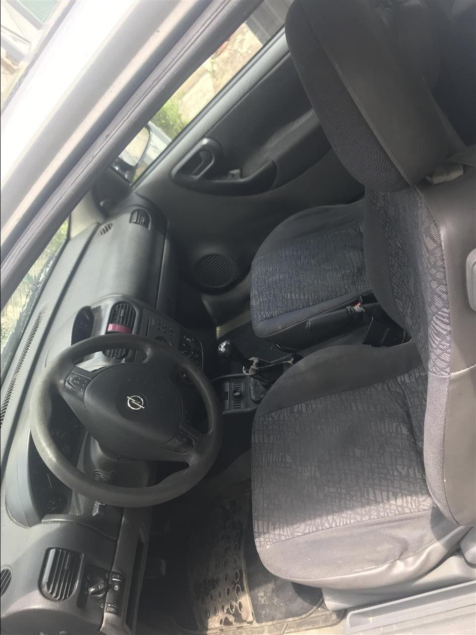 Opel-Corsa