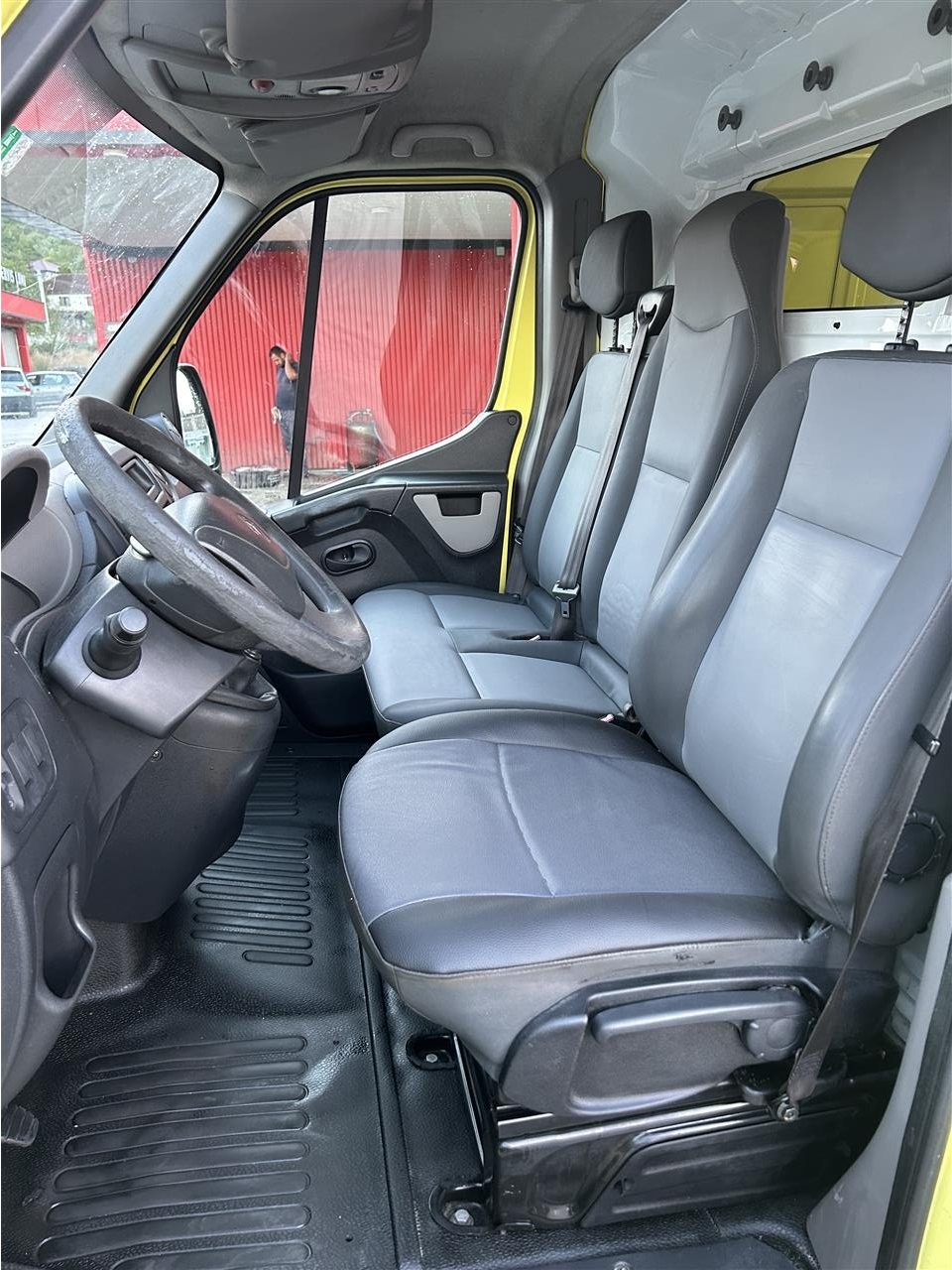 Renault-Master-2013