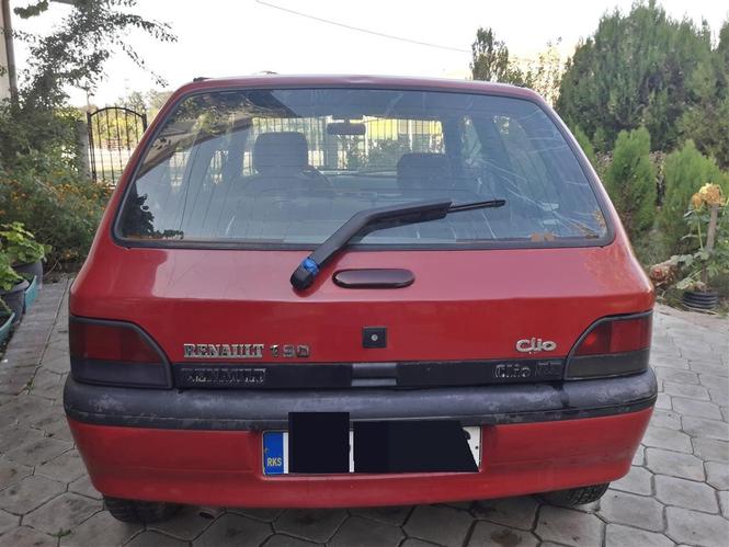 RENAULT CLIO