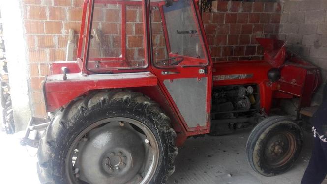 Traktor