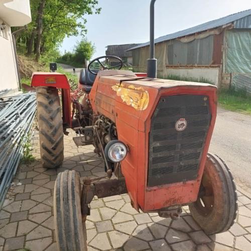 Traktor