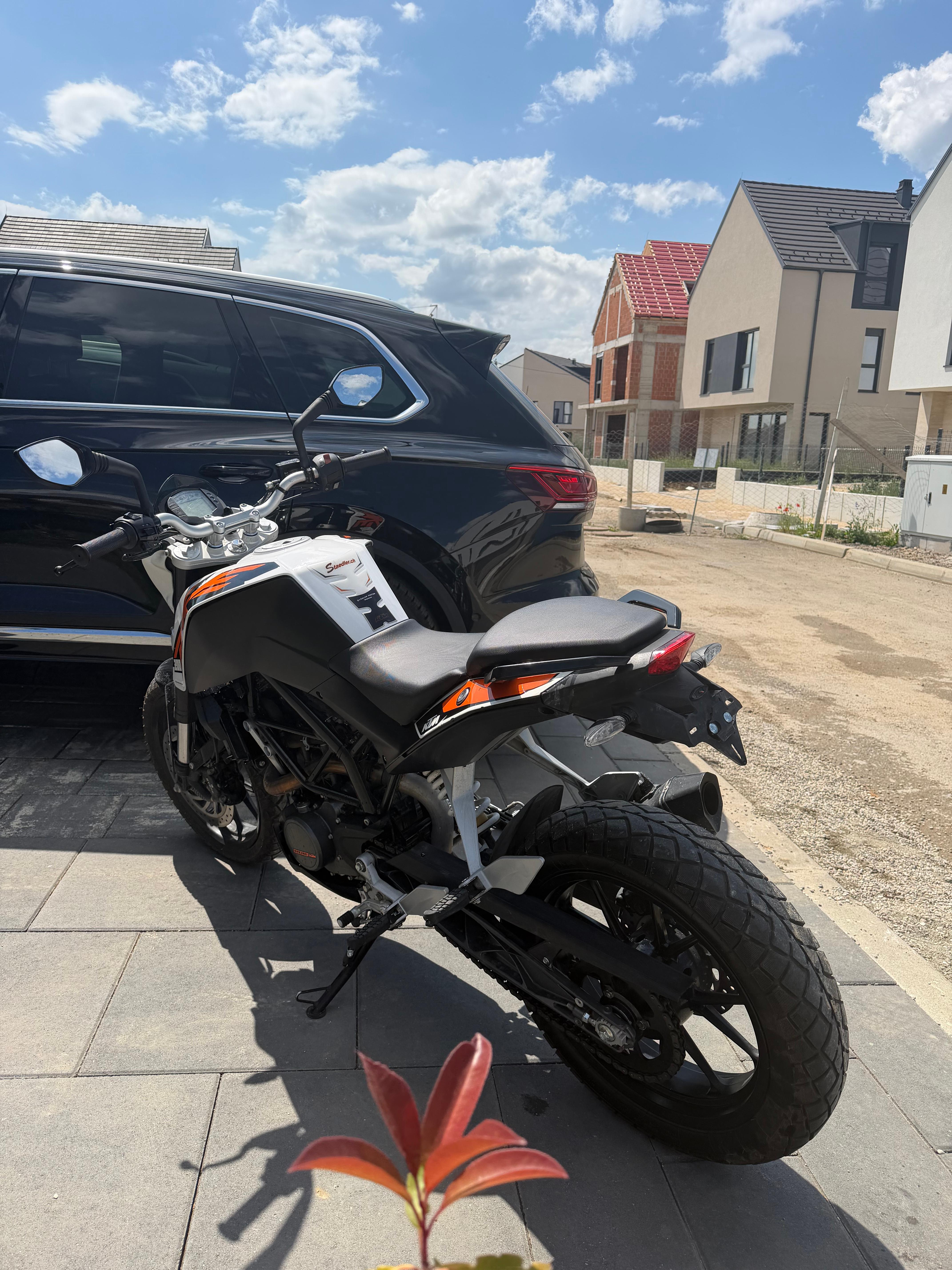 Ktm-Duke
