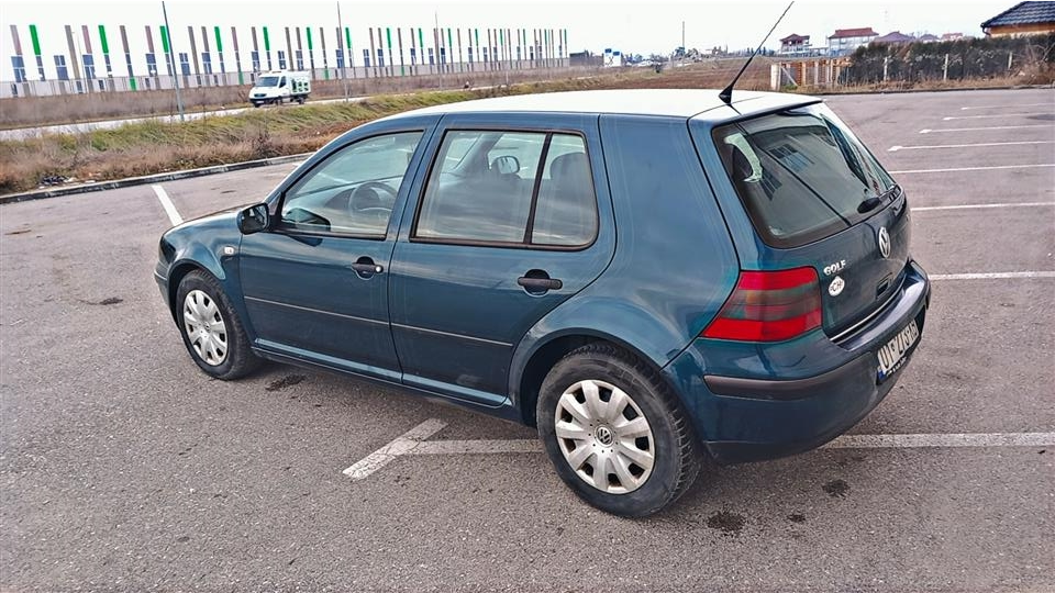Golf-4