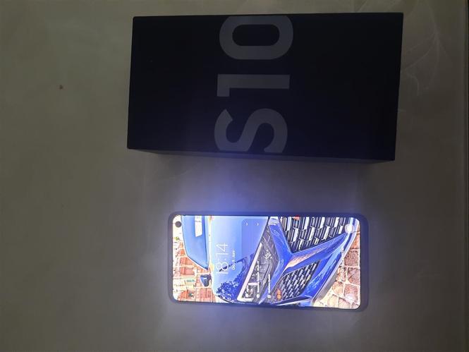 S10