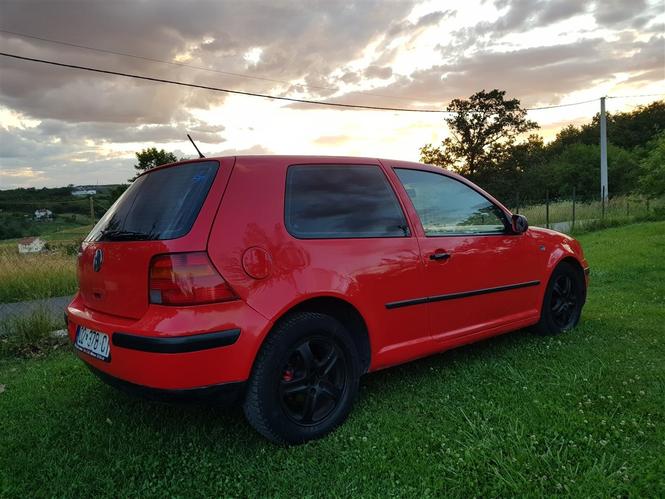 Golf 4