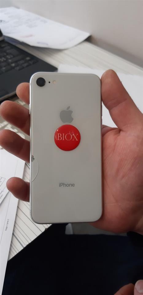 Shes-iphone-8