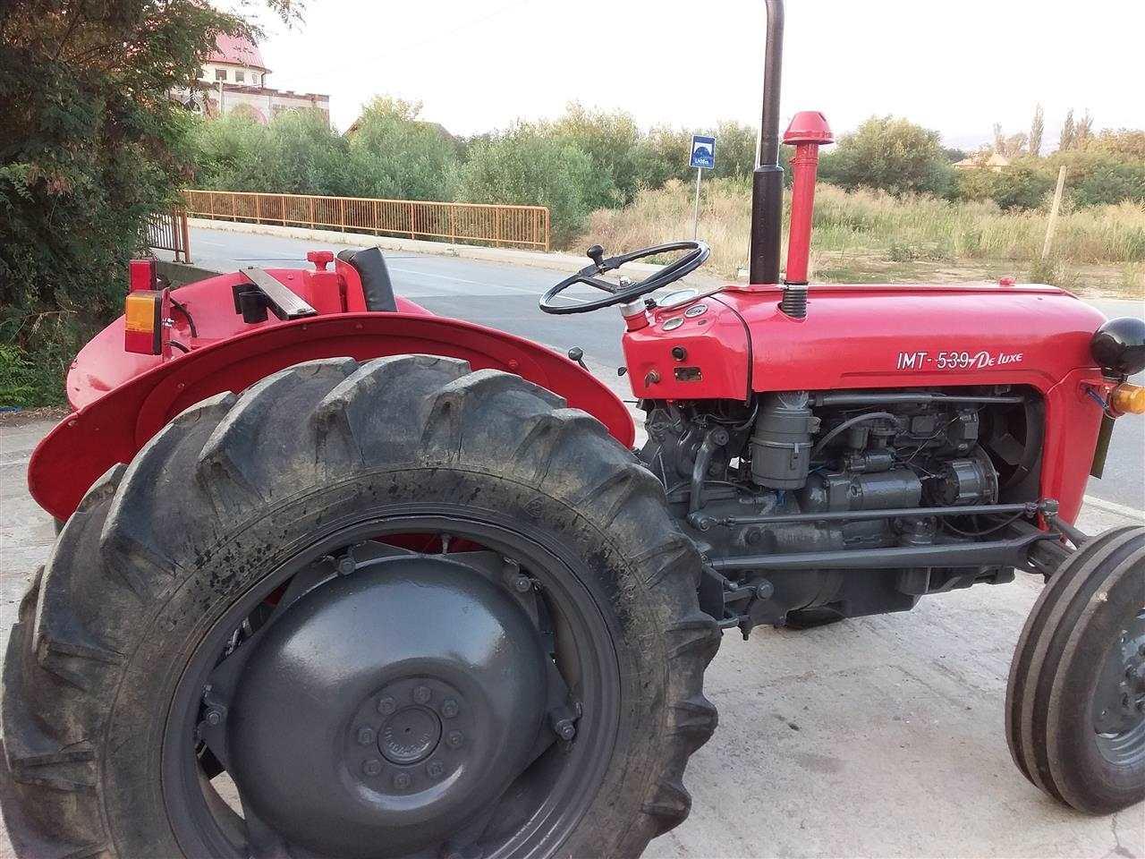 Traktor-539