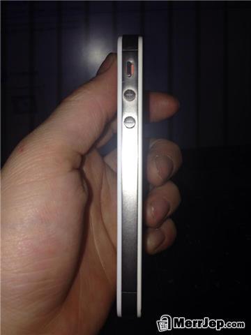 IPHONE-4S-