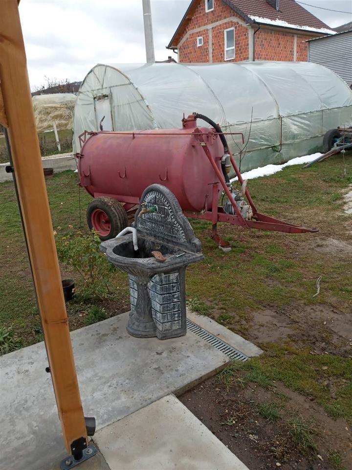 Cistern