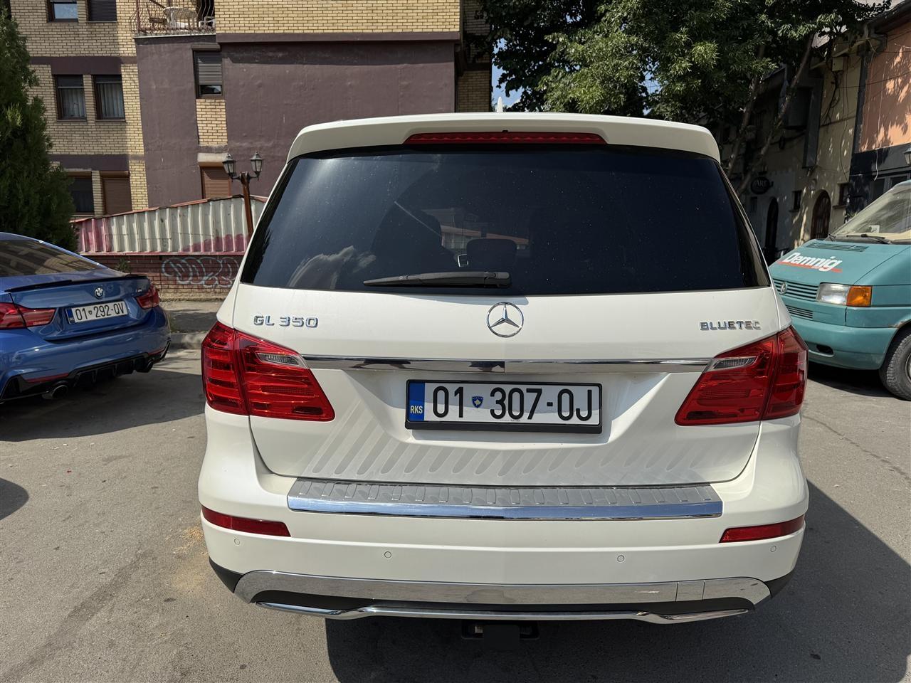 Mercedes-Benz-GL-350-Bluetec-4MATIC---AMG-Line---Full-Option