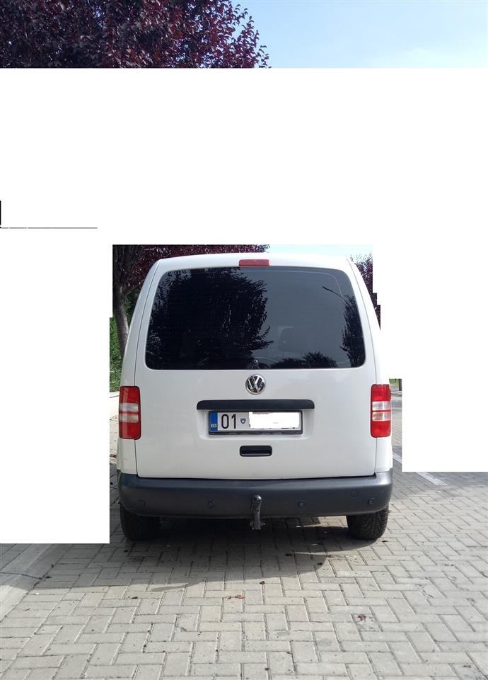 VW-Caddy-2011-