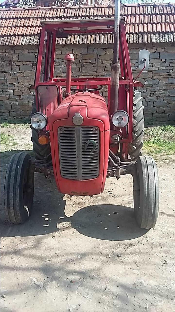 Traktor