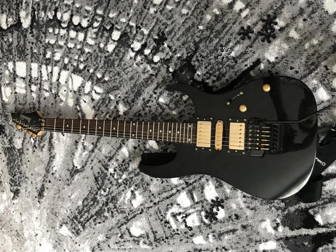 Gitare electrice