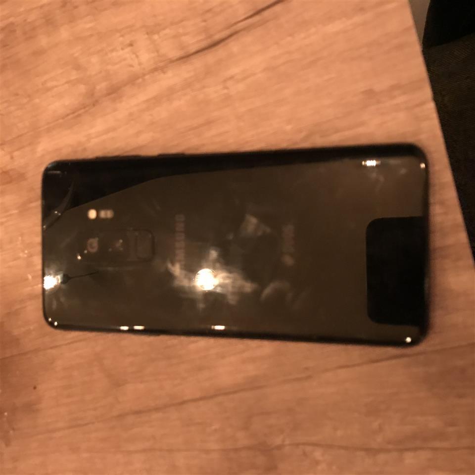 Samsung-es-9plus-----