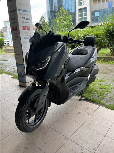 X max 