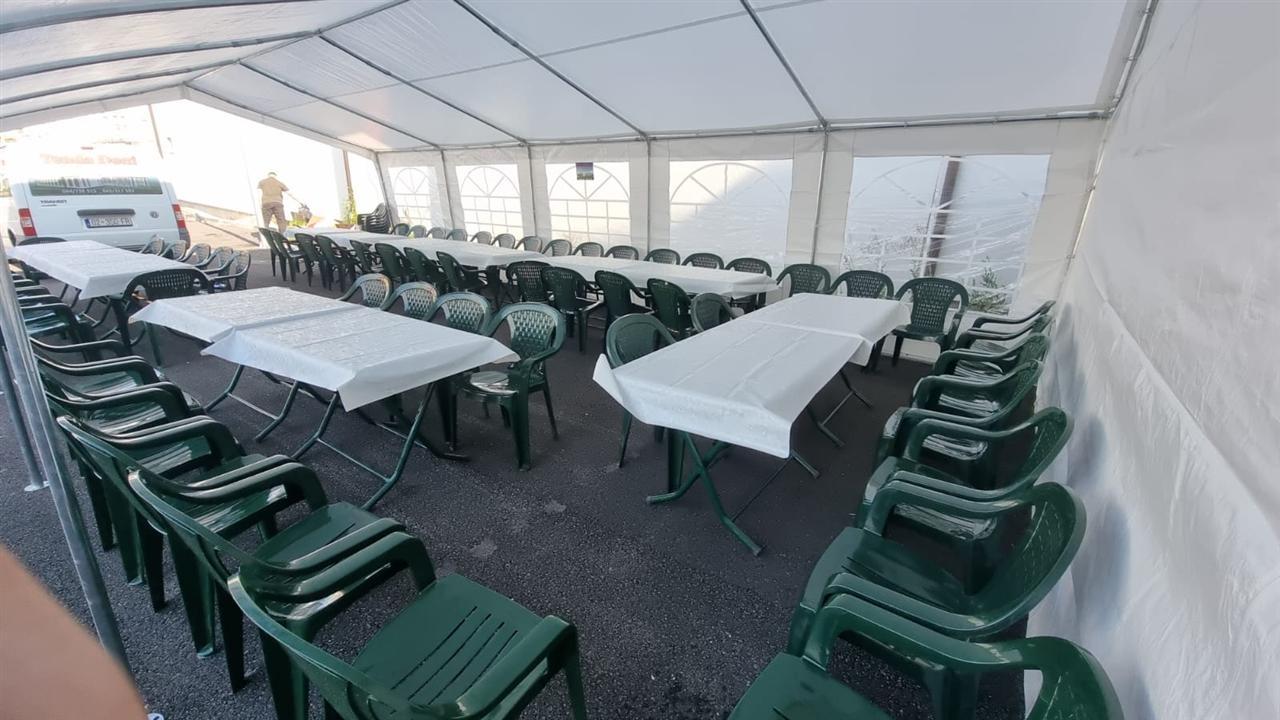 Tenda-Karriga-Tavolina-me-Qera