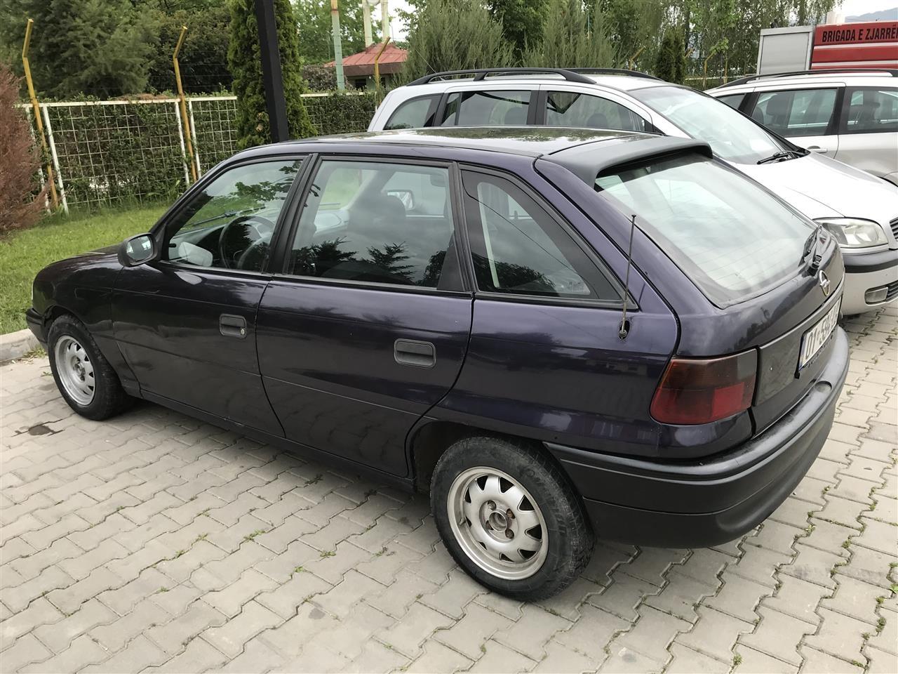 Opel-astra