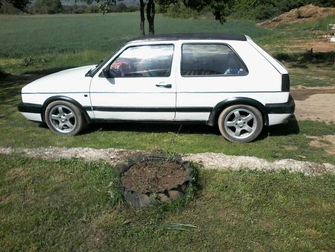 VW Golf 2