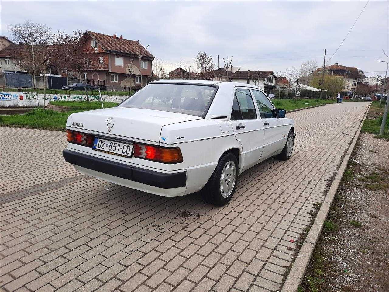 Mercedes-190--U-shit-flm-