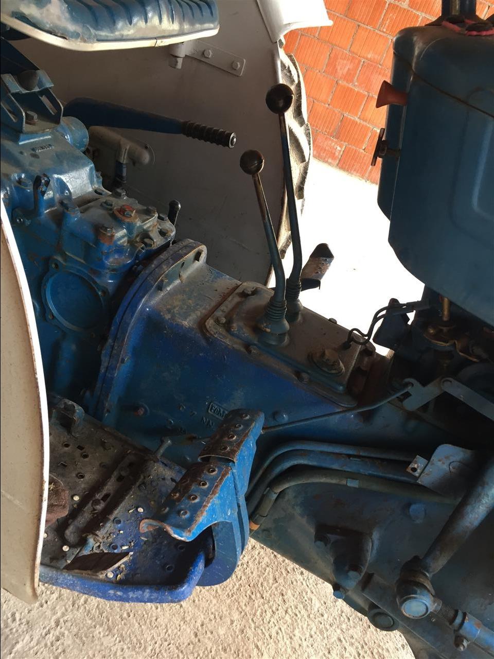 Traktor-ford