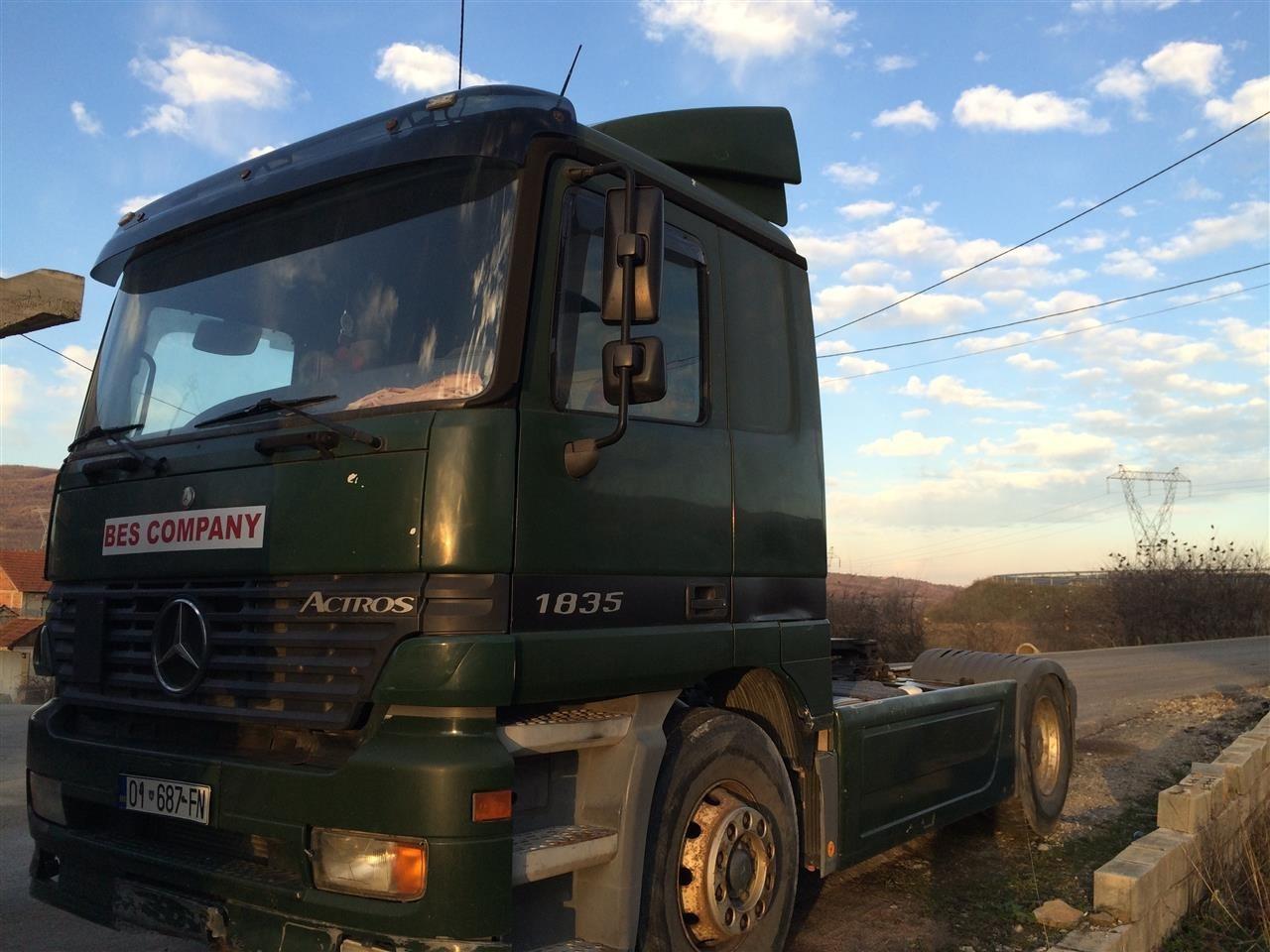 Actros-1835