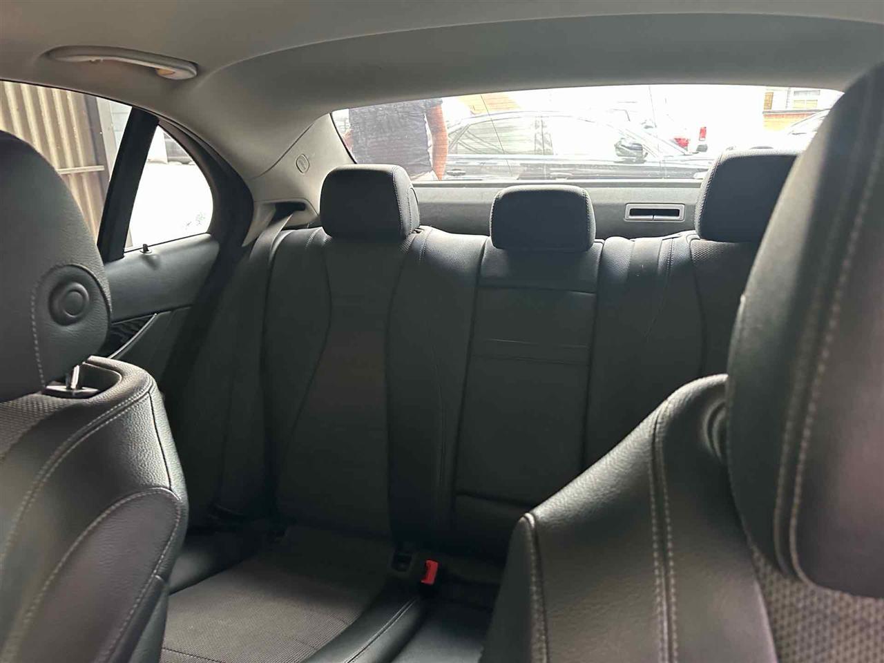 MERCEDES---BENZ--E350-4-MATİC
