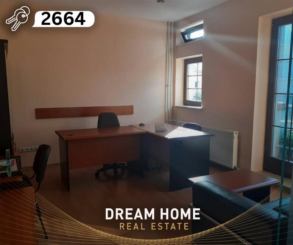 Ofrohet-me-Qira-Zyrja-32m2-ne-Sheshin-Nena-Tereze-DREAM-HOME