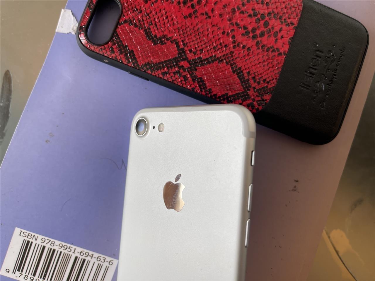 Iphone-7-128gb-CE-----